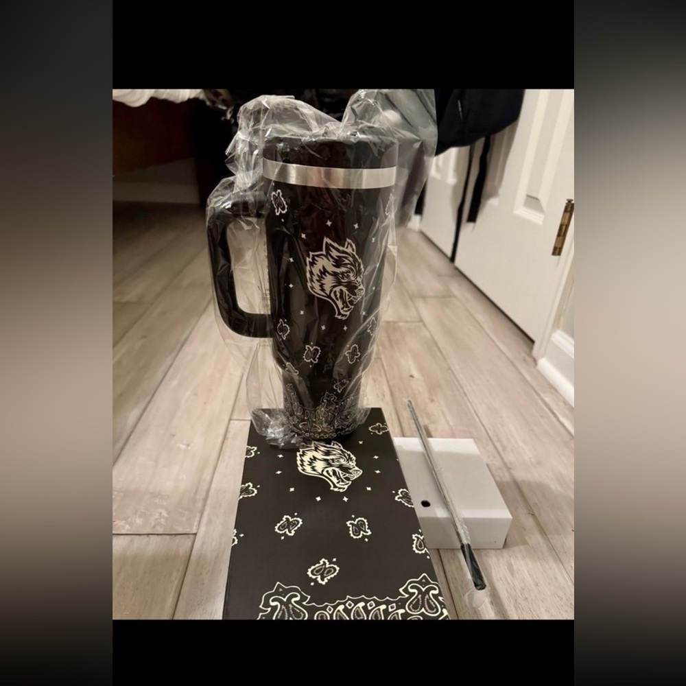 Darc sport tumbler